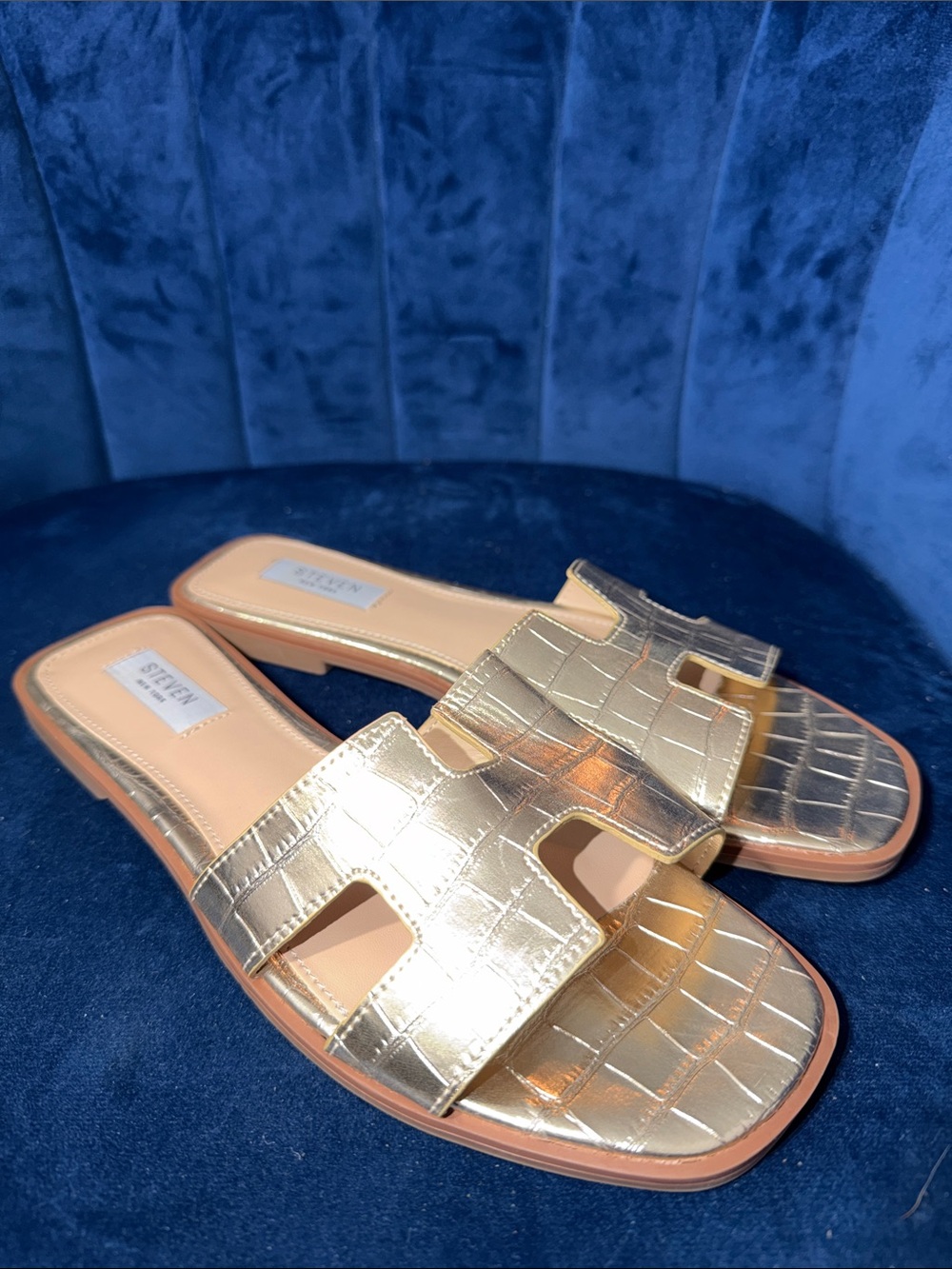 Steven New York Gold Slide Sandals Metallic Croc-Embossed Size 9